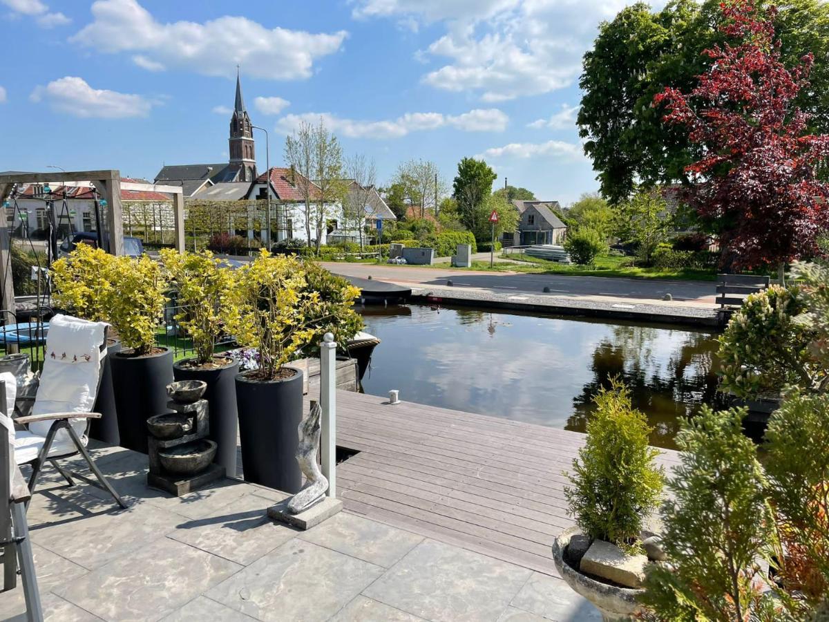 Guesthouse Bednboot Met Terras Aan Het Water Rijpwetering Exterior foto